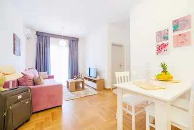 Image de Appartement confortable situé dans le quartier de Quier dans un nouvel immeuble.