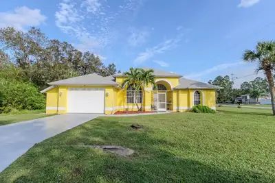 Image de Villa Blanka - Belle maison de la piscine à Lehigh Acres