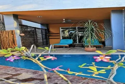 Image de Grande Maison Douce Avec Piscine - La RĂŠVE