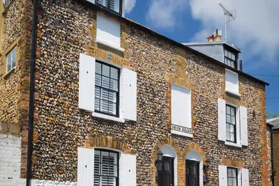 Image de 2 bedroom cosy cottage 1 minutes' walk from the beach, pubs, restaurants & shops