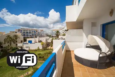 Image de Duquesa Suites and Gardens 303