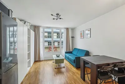 Image de Id 306 - Champs Elysées / George V