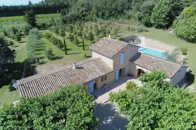 Image de Location vacances piscine Cheval Blanc Ls2-350.