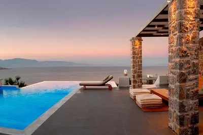 Image de Villa face à la mer avec piscine privée