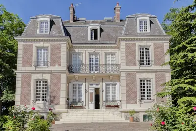 Château d'Avesnes - Le Castelet