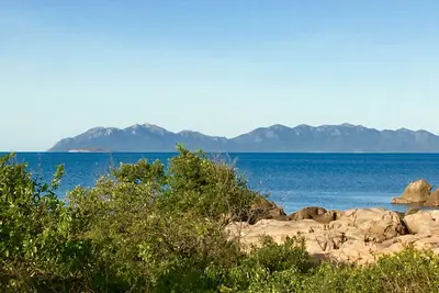 Image de Maison de la plage des sables d'or, Rose Bay, Bowen