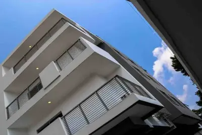 Image de Chambre individuelle de luxe avec salon et cuisine 1/2/5