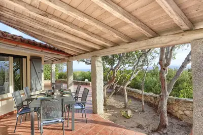Image de Villa Fox: votre belle maison de vacances à seulement 850m de la plage privée!