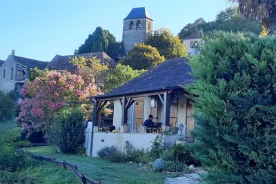 Image de Charmante maison pour 6 personnes avec piscine privée Adapté aux enfants Belle vue WiFi