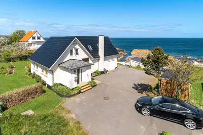 Image de Superbe maison à Allinge avec sauna