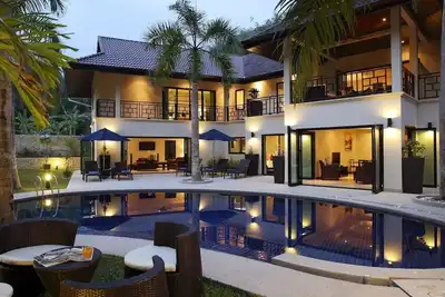 Image de Villa Marigold Luxury 5 Bed avec piscine