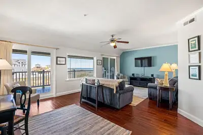 Image de Condo moderne avec vue sur la mer @ First Flight Retreat Condos - emplacement de choix (Ffr203 - Ocean Watch)