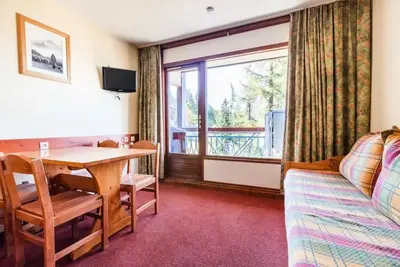 Image de Studio + coin cabine 4 personnes - Confort