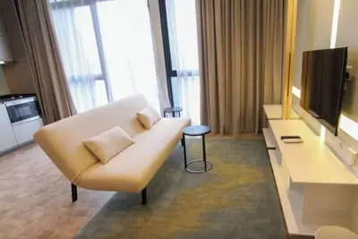 Image de Appartement luxueux au coeur de la ville. Avec piscine sur le toit incroyable.