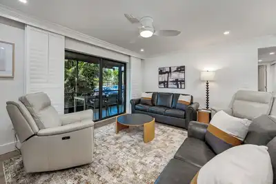 Image de # 341 Sanibel Moorings Courtyard Voir