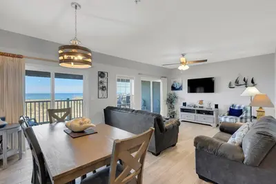 Image de Magnifique condo en bord de mer à Kill Devil Hills - Piscine privée, vue balcon et remise en forme (Ffr110 - Sand, Sun & Fun)