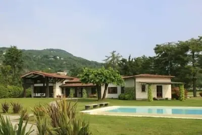 Image de Location villa Lac Majeur, location villa Lac Majeur, Villa Lacs Italiens