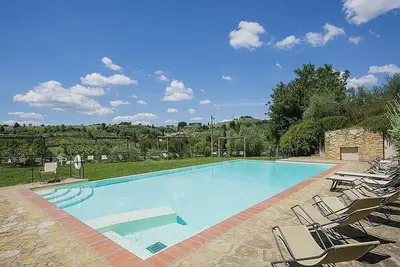 Casa Bonannia B: Un appartement gai sur un étage dans le style caractéristique de la campagne toscane.
