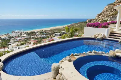 Image de Villa Thunderbird, 5 chambres, vue imprenable à Pedregal