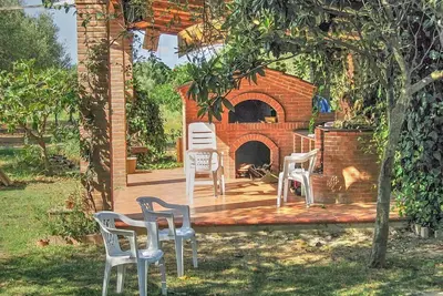 Image de Casa Daniela: Un appartement confortable qui fait partie d'une villa située à une courte distance de la plage.