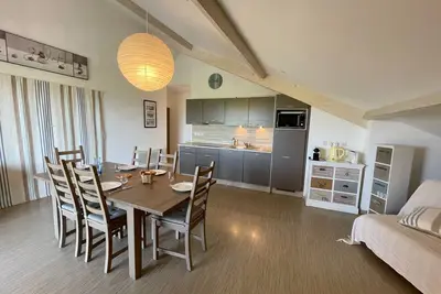 Image de Magnifique Appartement avec 2 chambres face à l'océan (017)