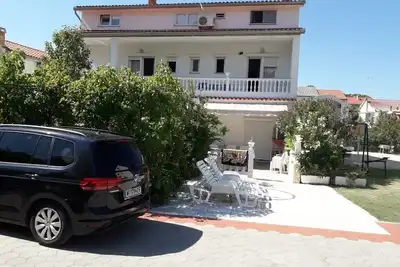Image de Appartement dans Palit avec terrasse, Climatisation, Wifi, Machine à laver (4386-1)