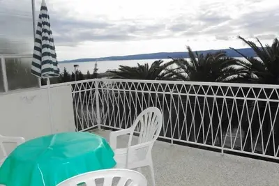 Image de Appartement dans Duće avec vue mer, terrasse, Climatisation, Wifi (4166-4)