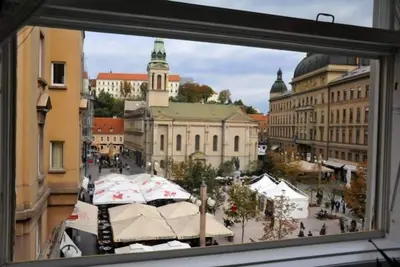 Appartement dans Zagreb avec Climatisation, Wifi, Machine à laver, Lave-vaisselle (4332-1)