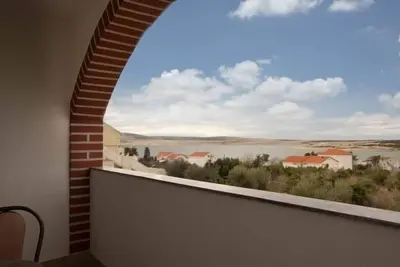 Image de Appartement Studio dans Novalja avec vue mer, terrasse, Climatisation, Wifi (3565-8)