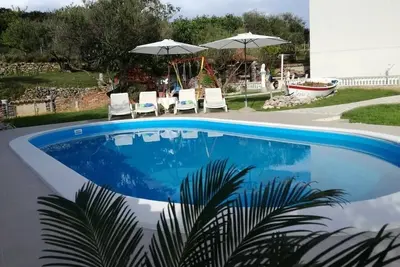 Image de Appartement dans Kampor avec terrasse, Climatisation, Wifi (4235-3)