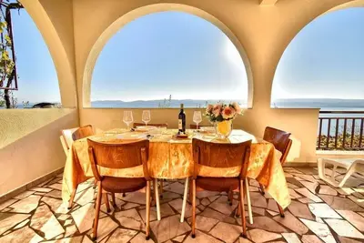 Image de Appartement dans Pisak avec vue mer, terrasse, Climatisation, Wifi (77-3)