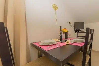 Image de Appartement dans Pakoštane avec terrasse, Climatisation, Wifi, Machine à laver (3548-2)