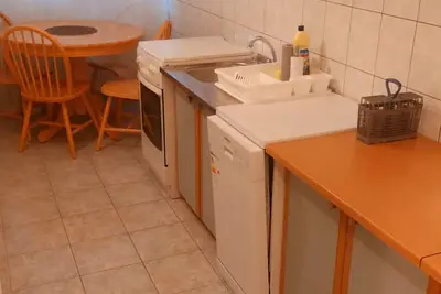 Image de Appartement dans Duće avec loggia, Climatisation, Wifi, Lave-vaisselle (122-5)