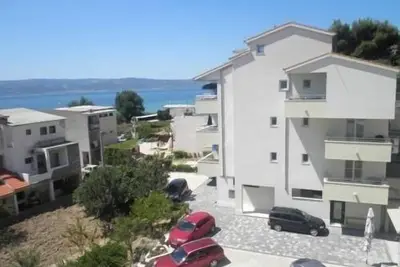 Image de Appartement dans Duće avec terrasse, Climatisation, Wifi, Machine à laver (4173-9)