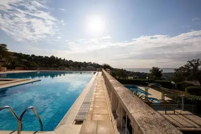 Image de Studio 4 Personnes Confort