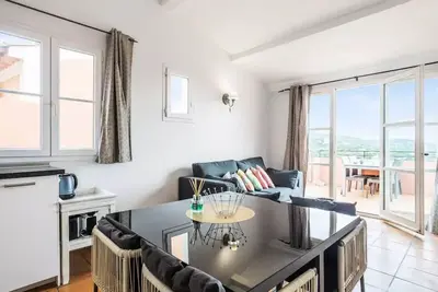 Image de Bastide 3 pièces 6 personnes avec splendide vue mer - Prestige - Super Home