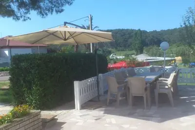 Image de Appartement dans Kampor avec Balcon, Wifi, Machine à laver (895-1)