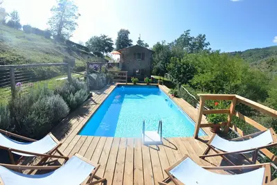 Image de Maison de Campagne à Sorana avec 2 chambres à coucher, 6 couchages