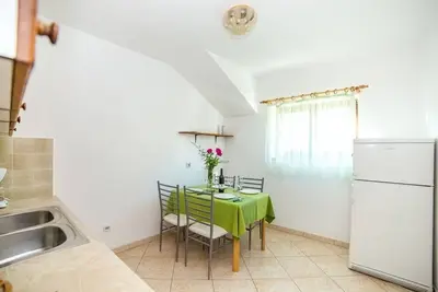 Image de Appartement dans Bol avec vue mer, Balcon, Climatisation, Wifi (3835-2)