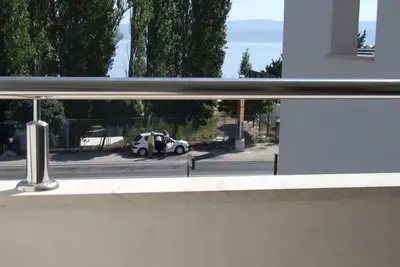 Image de Appartement dans Omiš avec Balcon, Climatisation, Wifi, Machine à laver (3422-5)