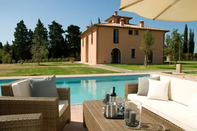 Image de Villa à Peccioli avec 4 chambres à coucher, 11 couchages