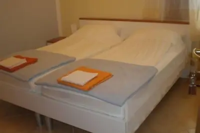 Image de Appartement Studio dans Susak avec Climatisation, Wifi (3865-2)