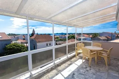 Image de Appartement dans Pakoštane avec vue mer, terrasse, Climatisation, Wifi (3475-4)