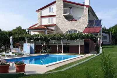 Image de Appartement dans Medulin avec Balcon, Climatisation, Wifi (5216-4)