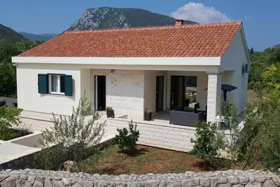 Image de Maison de vacances dans Ston avec terrasse, Climatisation, Wifi, Machine à laver (4542-1)