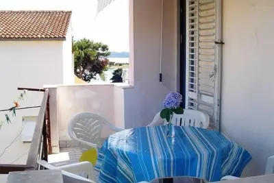Appartement dans Pakoštane avec vue mer, Balcon, Climatisation, Wifi (3539-2)