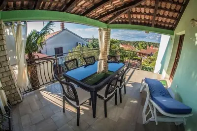 Image de Appartement dans Banjole avec Balcon, Climatisation, Wifi (4211-1)