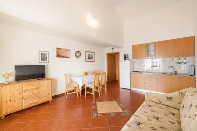 Image de Appartement dans Kustici avec vue mer, Balcon, Climatisation, Wifi (3589-2)