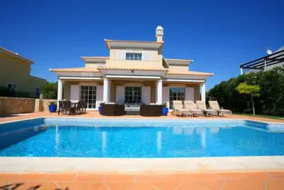 Image de Six bedroom Varandas do Lago villa with Games Room and Pool T119 - Almancil, Algarve