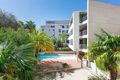 Image de Appartement neuf dans une résidence avec piscine
